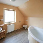 Hébergement de vacances 3 Bedroom Beautiful In