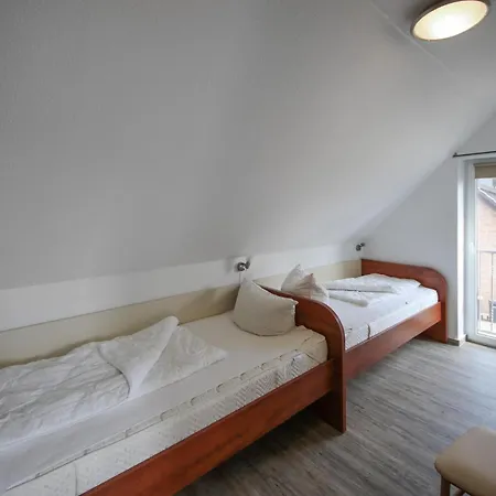 3 Bedroom Beautiful In Roebel Marienfelde