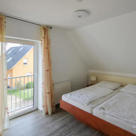 3 Bedroom Beautiful In Roebel * Marienfelde