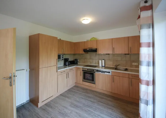 3 Bedroom Beautiful In Röbel